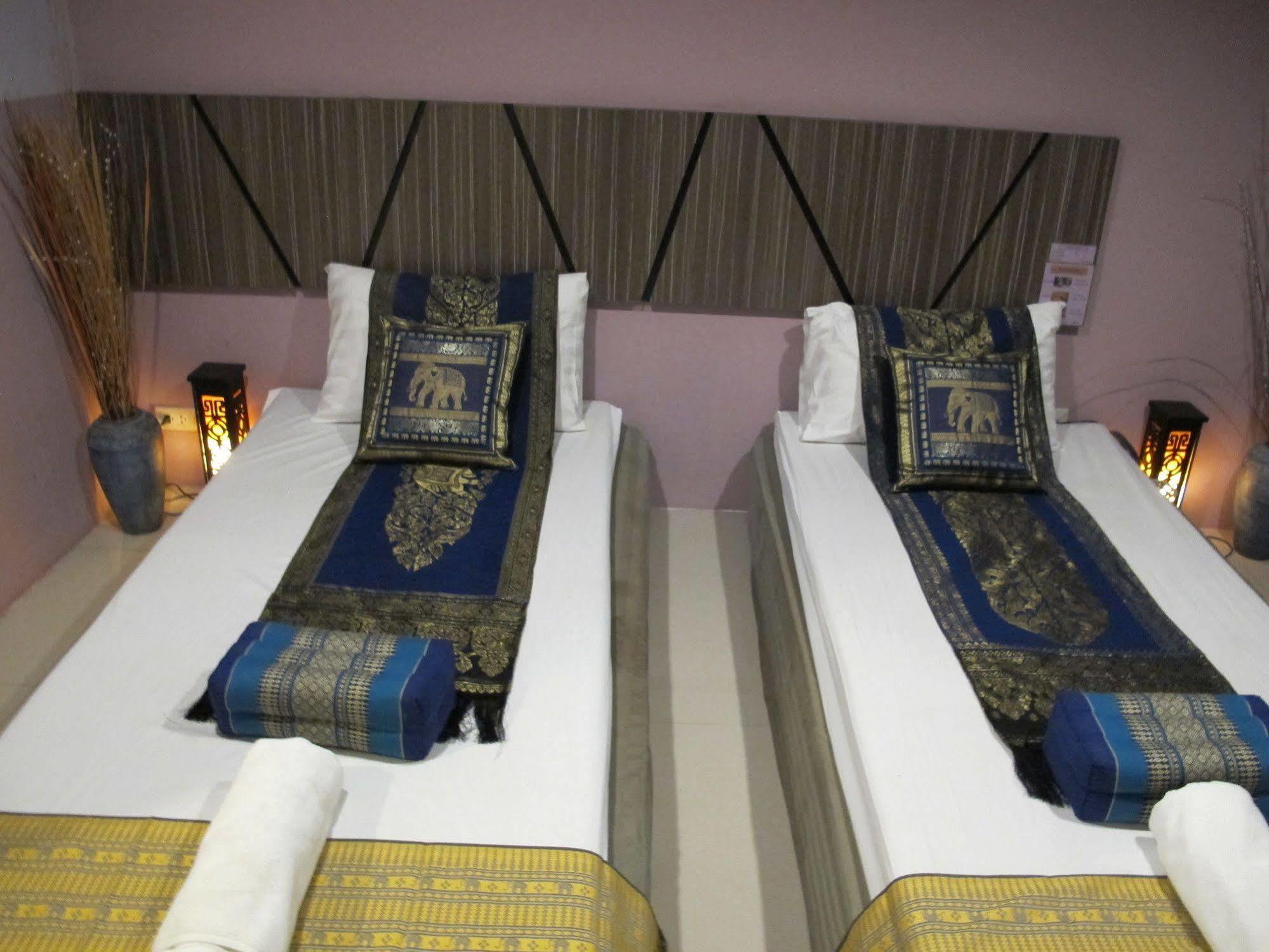 Sunny Residence Bangkok Ngoại thất bức ảnh